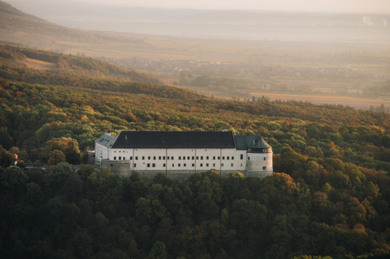 Krone Svätý Jur Buitenkant foto